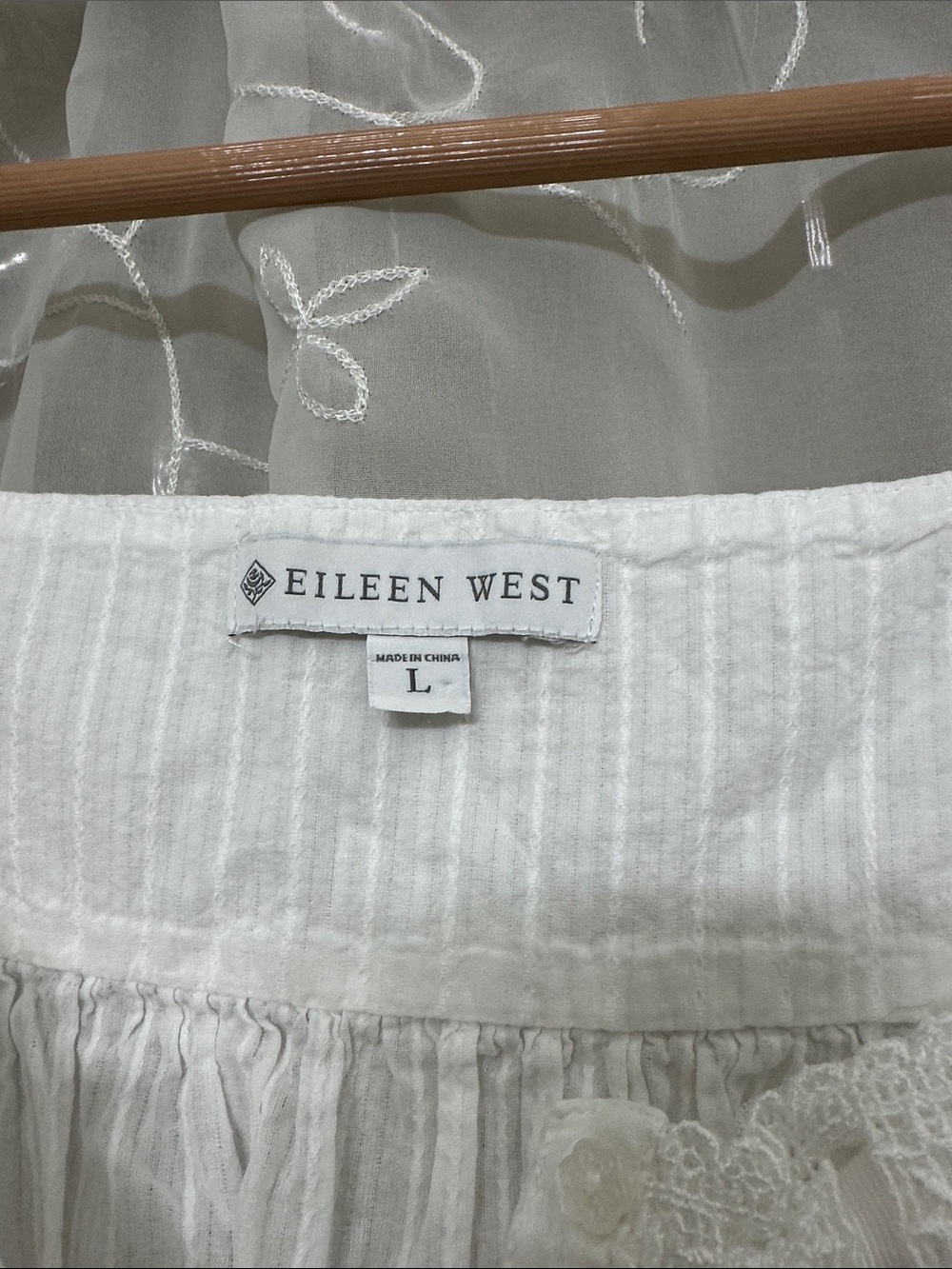 Eileen West White Cotton Lace-Trim Sleeveless Nightgown large - Picture 2 of 8